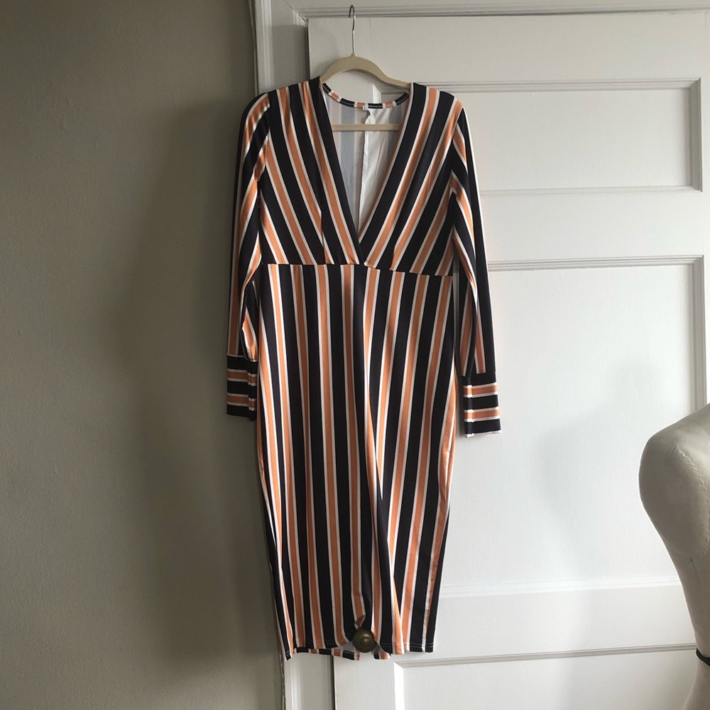 Long sleeve striped midi dress